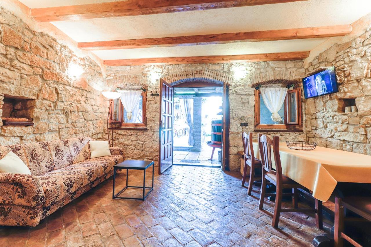 Apartman Lena Vrsar Εξωτερικό φωτογραφία